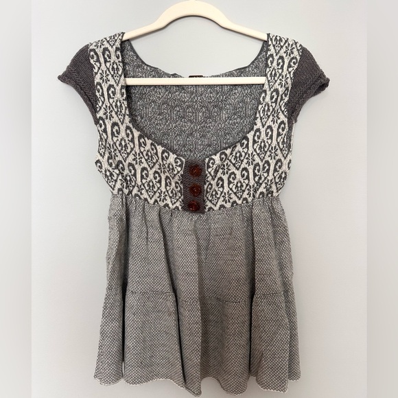 Women’s bundle containing 5 pieces of garment ( size S ) - Picture 5 of 16